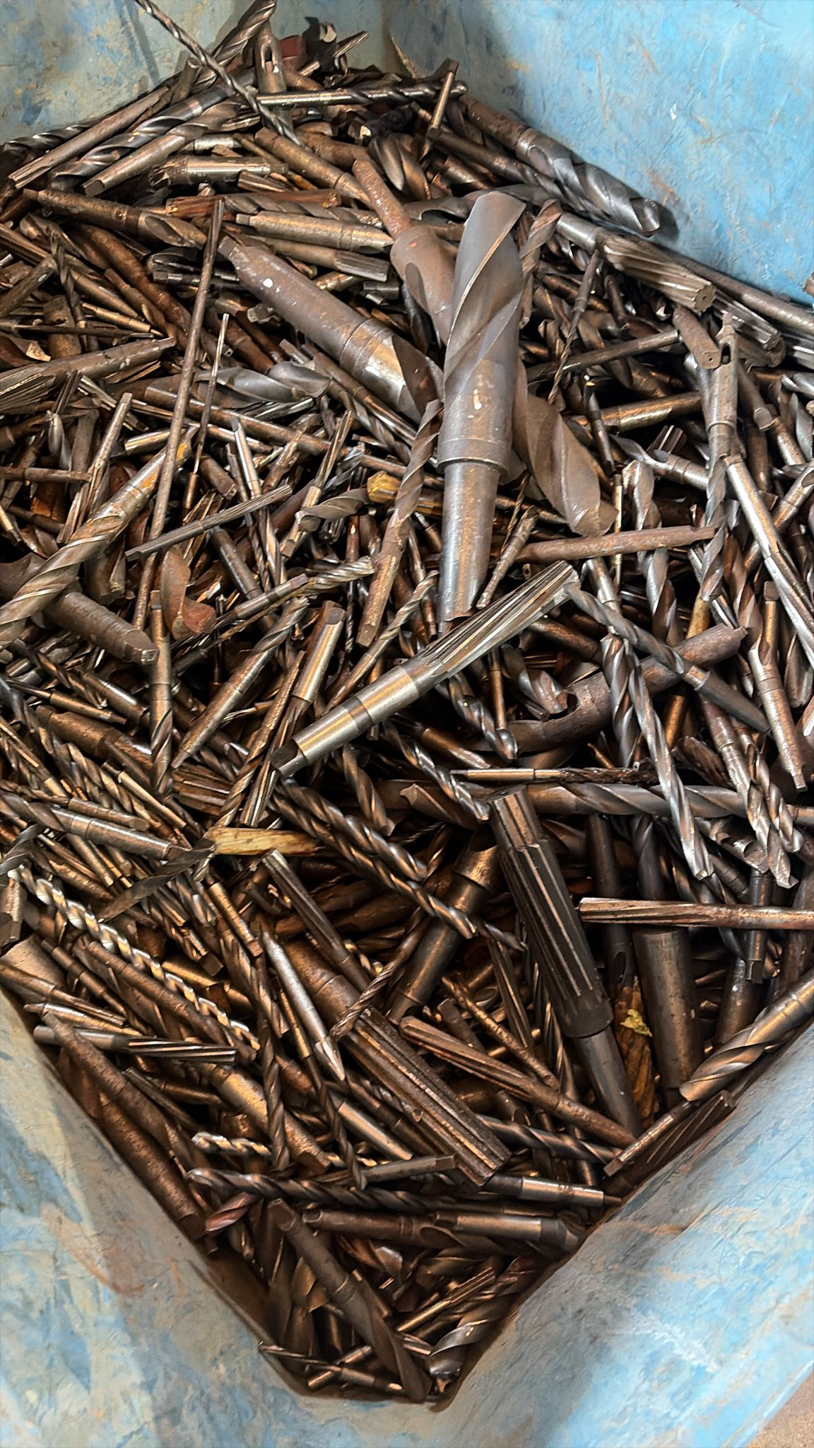 Skip of mixed tool steel — used drill bits, milling cutters, reamers and broken cutting tools at QuickStop Metals